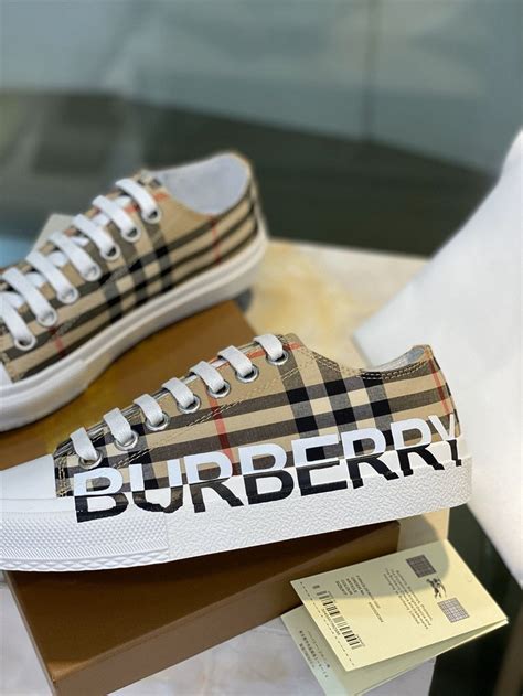 Burberry Larkhall Vintage Check Canvas Sneakers on SALE